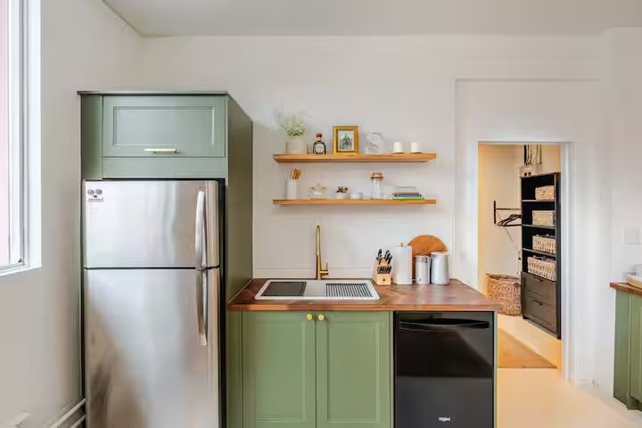 Kitchen sink, fridge and open shelving